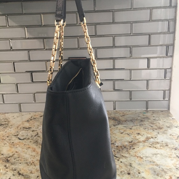 Michael Kors 👜 - Picture 6 of 10